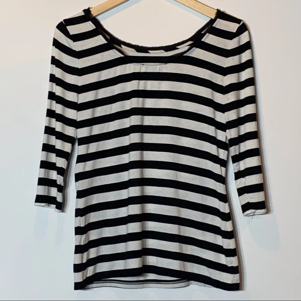 EUC White House Black‎ Market striped embroidered rhinestone embellished blouse - Picture 2 of 6